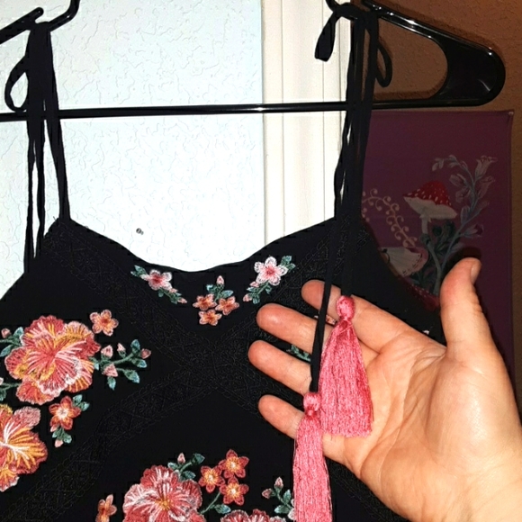 Savanna jane  embroidered floral bohemian dress women M😍🌸 - Picture 4 of 12